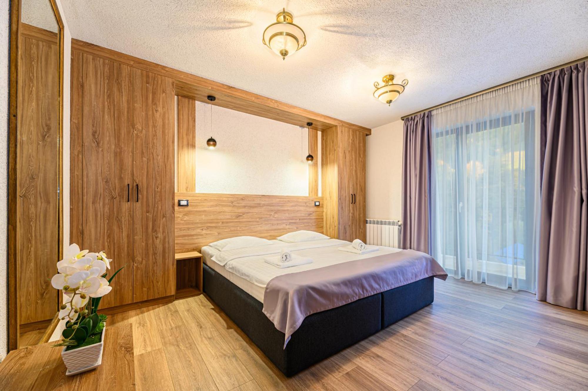 Pensiunea Apuseni Wild Remeţi Exterior foto